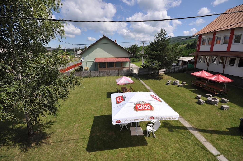 Kalcit Tourist Motel Belapatfalva Dış mekan fotoğraf